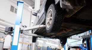 Neuwagenkauf – Durchrostungsgarantie – Einhaltung des Wartungsintervalls