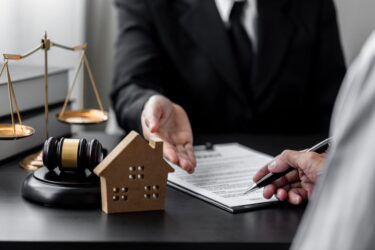 Notarieller Wohnungsüberlassungsvertrag in Absicht einer Drittrechtsvereitelung