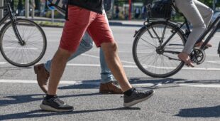 Verkehrsunfall Fußgängerfurt – Fahrradfahrer mit linksabbiegenden PKW