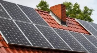 Verbraucherrechte bei Mängeln an Solaranlagen: Leistungsgarantie und Reparatur